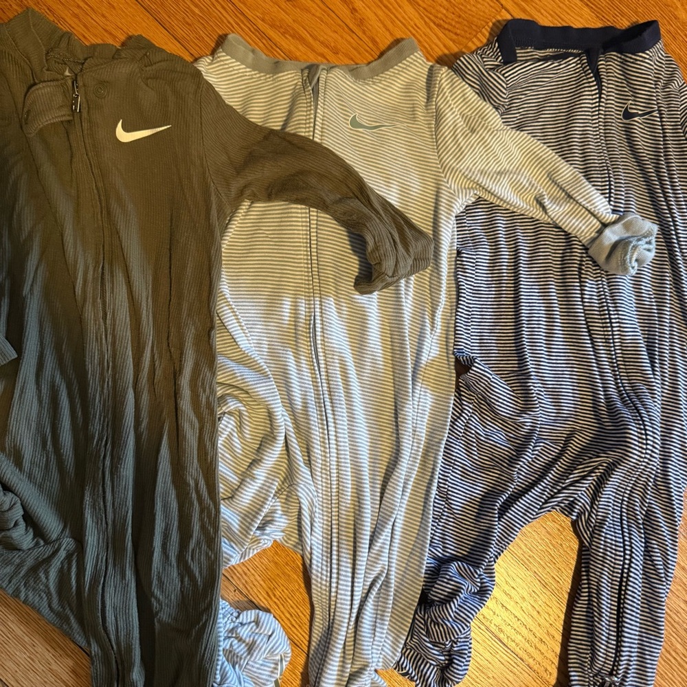 Nike Baby/Toddler Striped Footie Set in Olive, Light Blue & Navy
